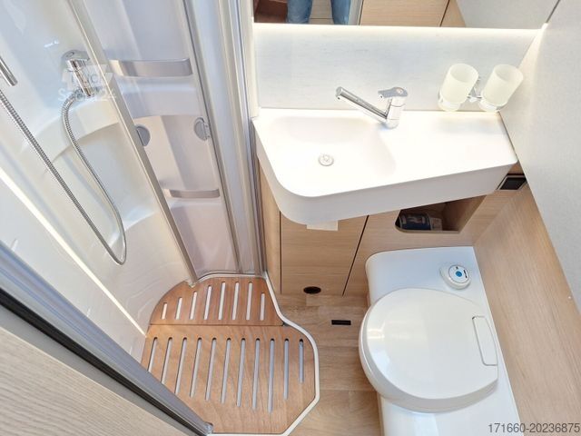 Félintegrált lakóautó HYMER/ERIBA B-Klasse MC T 580 Edition1One