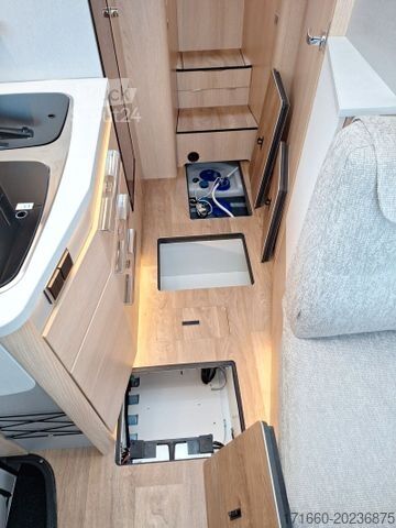 Félintegrált lakóautó HYMER/ERIBA B-Klasse MC T 580 Edition1One