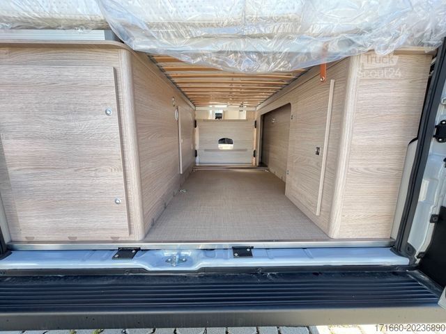 Camping-car BÜRSTNER Campeo C 640