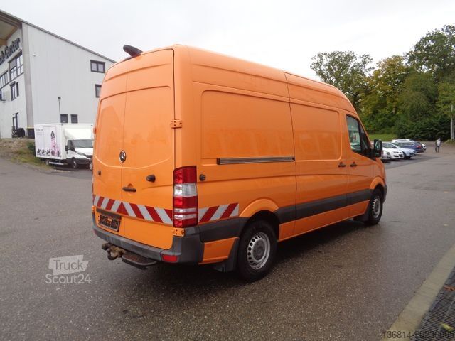 Dodávka s vysokou střechou MERCEDES-BENZ Sprinter 316 CDI Klima 230 V AHK 3,5 To