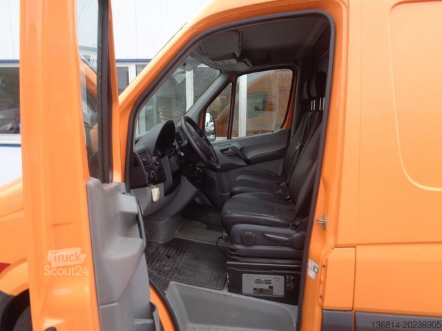 Dodávka s vysokou střechou MERCEDES-BENZ Sprinter 316 CDI Klima 230 V AHK 3,5 To