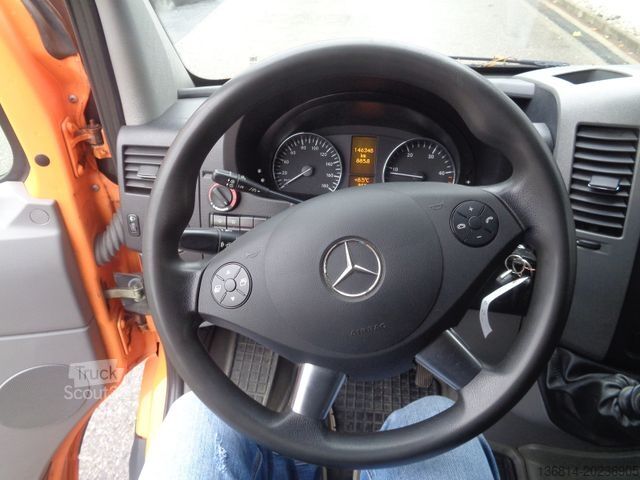 Dodávka s vysokou střechou MERCEDES-BENZ Sprinter 316 CDI Klima 230 V AHK 3,5 To