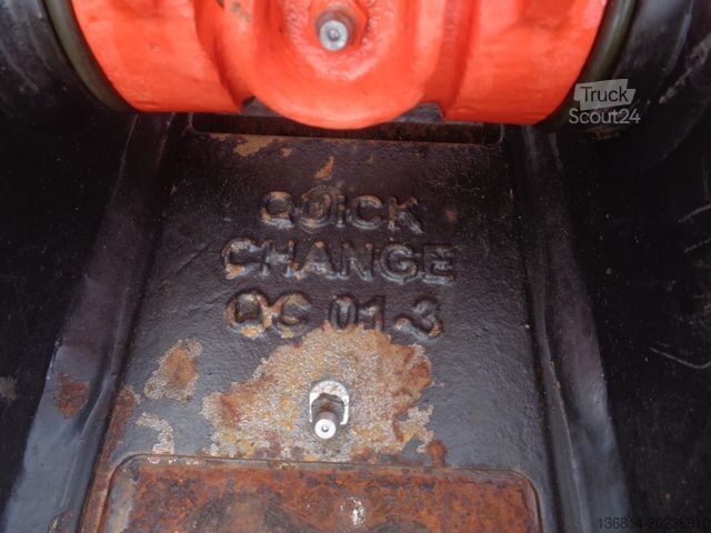 Miniekskavators KUBOTA KX019-4 SW + 4 x Löffel