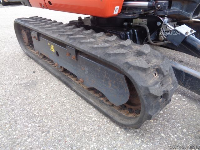 Miniekskavators KUBOTA KX019-4 SW + 4 x Löffel
