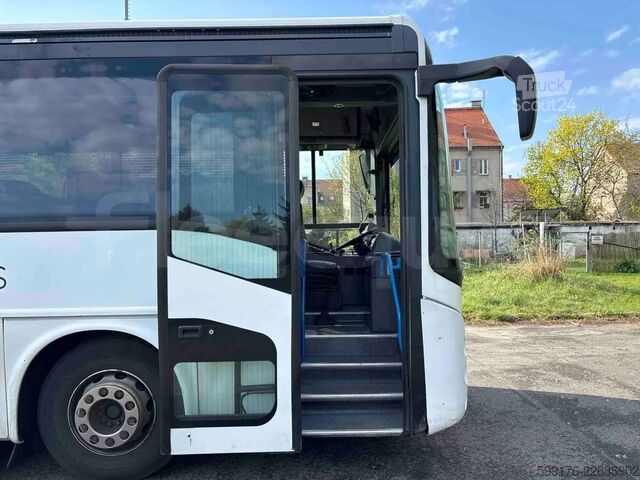 Iveco Ares, 2006, 107 miest na sedenie, Euro 4 Iveco Ares