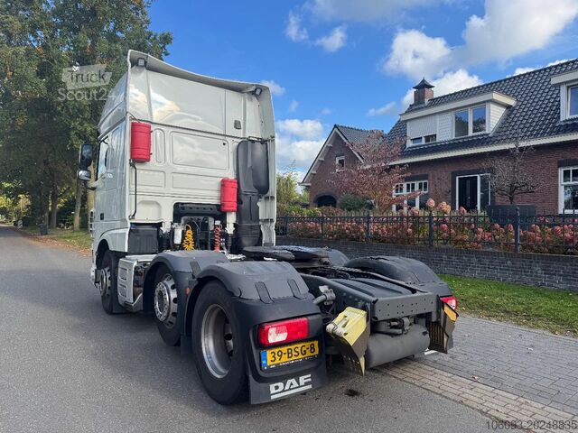 Estándar-SZM DAF XF 530 6 x 2  Superspace Smart tacho