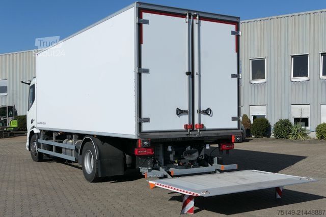 Kühlkoffer-LKW DAF XD 370 FA 4x2, 7.400mm lang, Thermo King T-800R