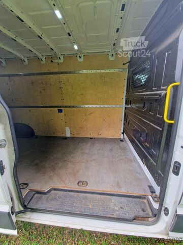 Yüksek ve uzun panelvan Crafter nur 70000 km