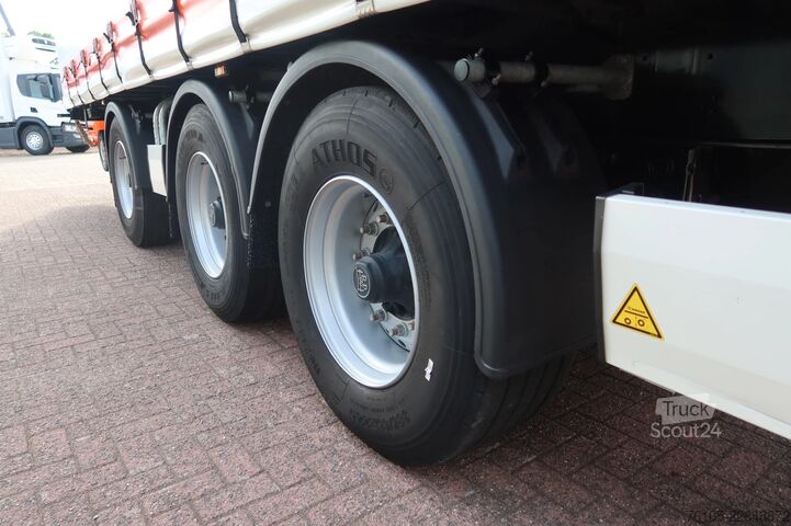 Skjutbara presenningar Krone N/A SD + kooiaap + stuur as