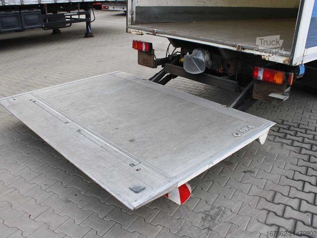 Dobozos teherautó MAN TGL 12.250, EURO 3, TAIL LIFT, PNEU 80%