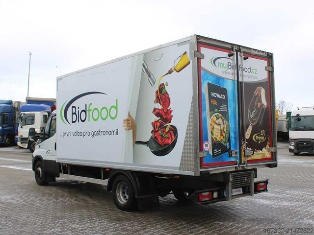 Koelwagen met geïsoleerde laadbak IVECO DAILY 65C17, EURO 5, 2X EVAPORATOR, TWO CHAMBERS