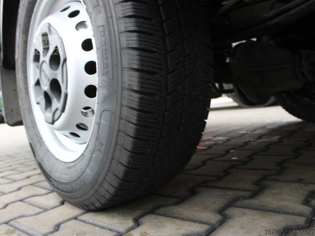 Pick-up furgonas IVECO WIDAR, EURO 6, SIDEWALLS, SLEEPING CABIN