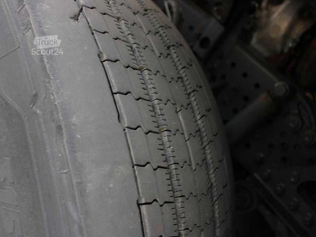 Standardni vlačilec MERCEDES-BENZ Actros 1851 LS, EURO 6, NAVIGATION, GIGA SPACE