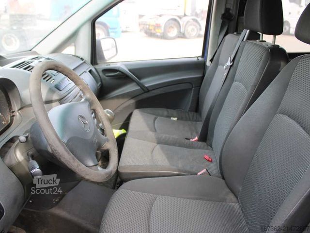 Ploščati dostavnik MERCEDES-BENZ VITO 113 CDI, BEACONS