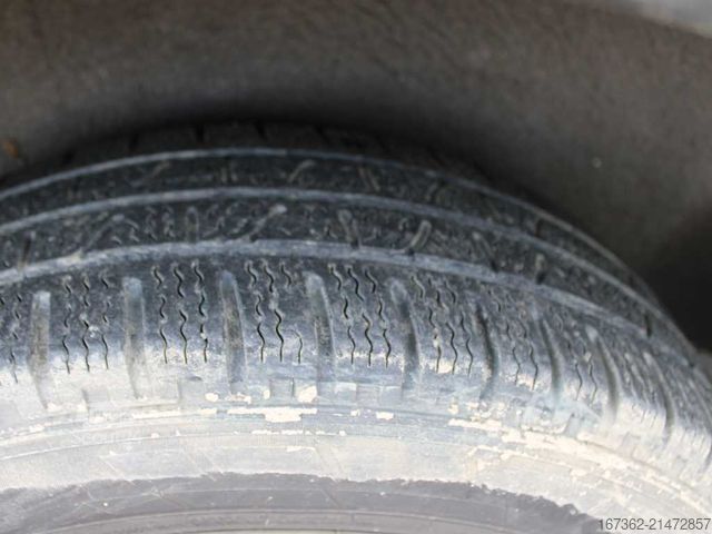 Ploščati dostavnik MERCEDES-BENZ VITO 113 CDI, BEACONS