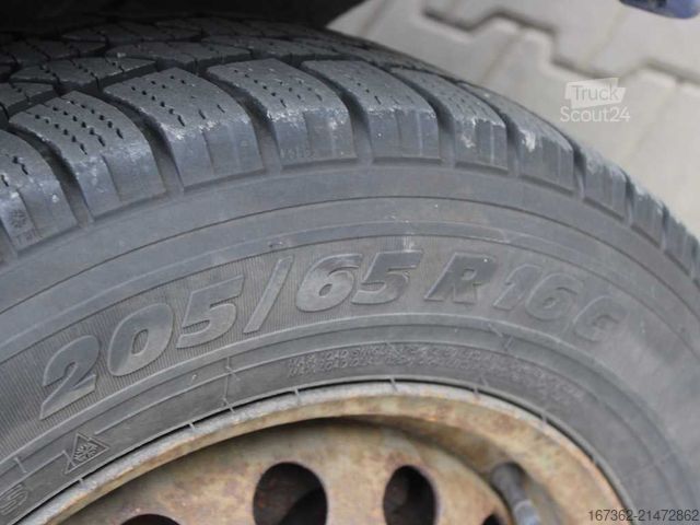 Ploščati dostavnik MERCEDES-BENZ VITO 113 CDI, BEACONS