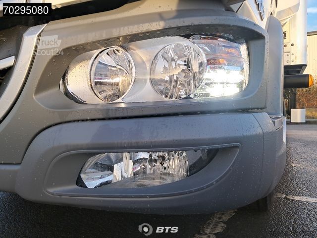 Kassevogn DAF XB 230 4X2 FA DC 12t - Paccar Body Koffer