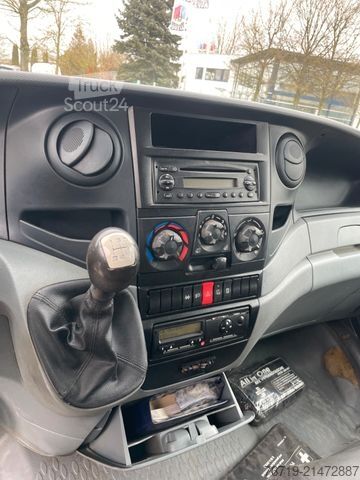 Fourgon pick-up IVECO Daily 40C12 DoKa Pritsche