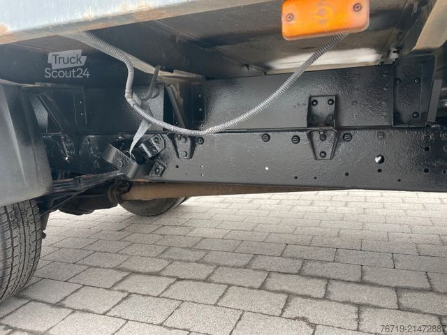 Fourgon pick-up IVECO Daily 40C12 DoKa Pritsche