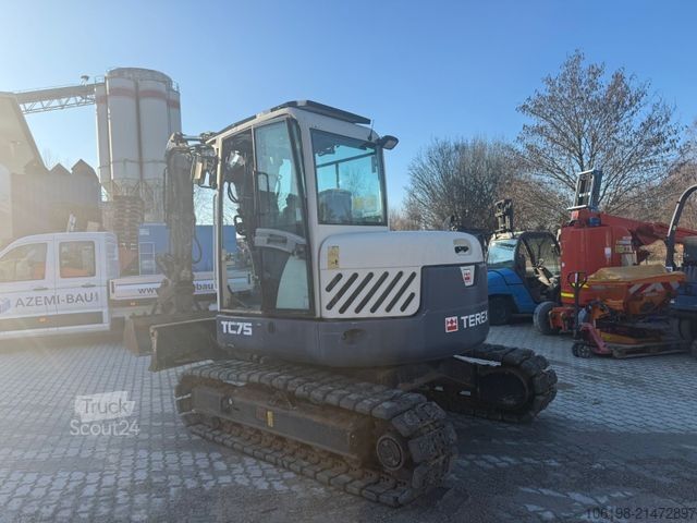 Chain excavator TEREX TC75