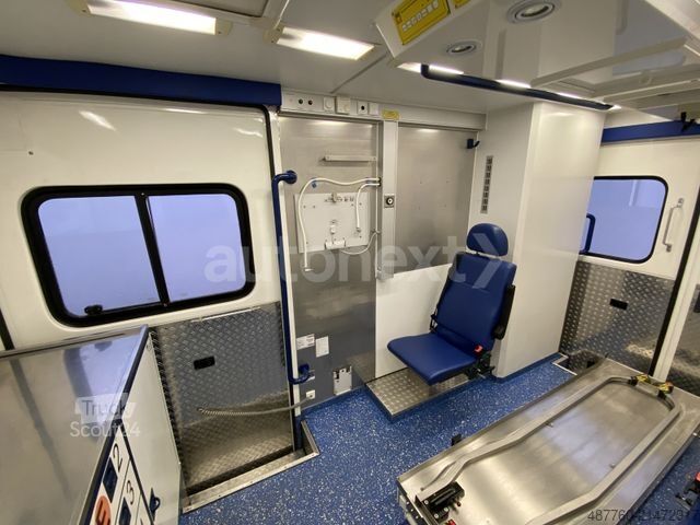 Brandweerwagen MERCEDES-BENZ Sprinter 518 V6 CDI RTW *TOP ZUSTAND*