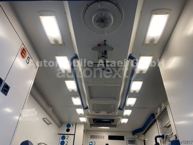 Brandweerwagen MERCEDES-BENZ Sprinter 518 V6 CDI RTW *TOP ZUSTAND*