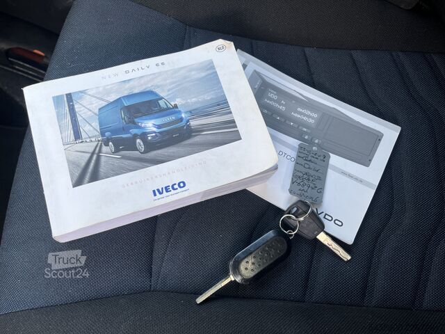 Plataforma de carga Iveco Daily 35C14 2.3 375 Laadklep 500kg Trekhaak 350...
