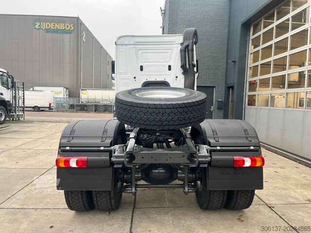 Standaard-SZM Mercedes-Benz Actros 2045 S 4x2 Tractor Head