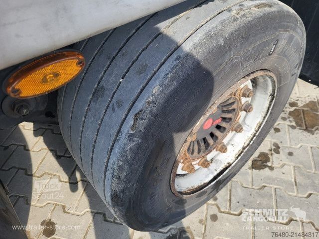 Avoin puoliperävaunu pressulla Kögel Schiebeplane Mega