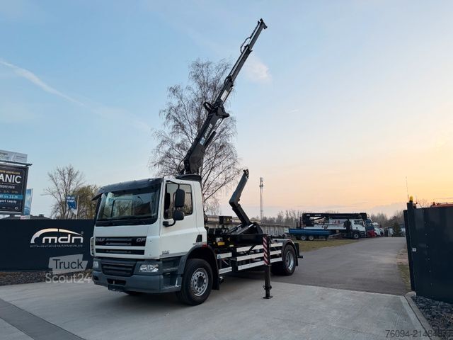 Haakarm vrachtwagen DAF CF 75.250 Abrollkipper KRAN FUNK