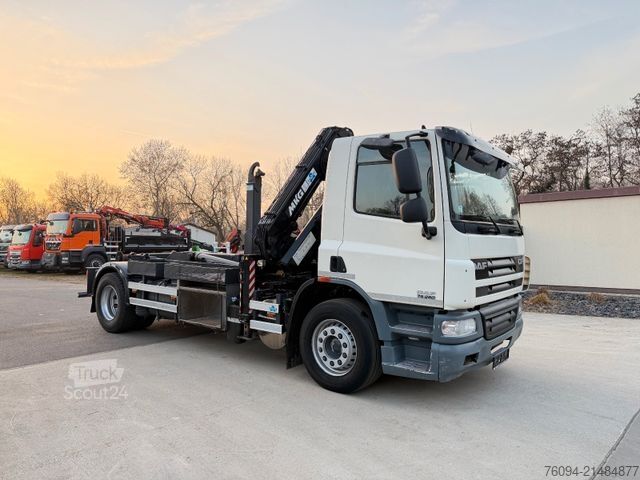Haakarm vrachtwagen DAF CF 75.250 Abrollkipper KRAN FUNK