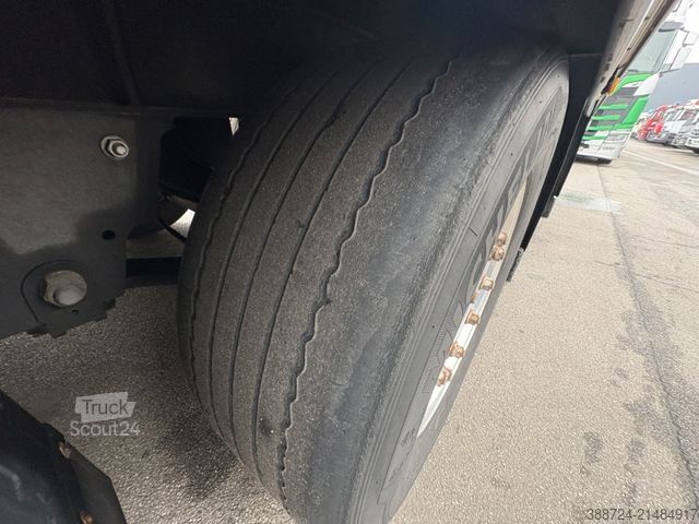 Chladírenský návěs SCHMITZ CARGOBULL SCBS3B*Alufelgen*Lift*Doppelstock*Palettenkasten