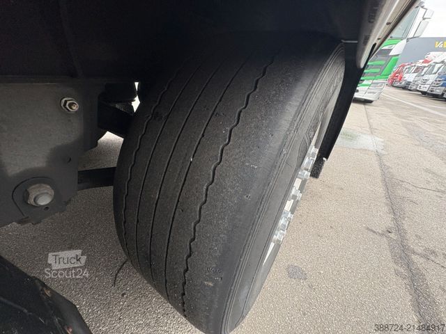 Chladírenský návěs SCHMITZ CARGOBULL SCBS3B*Alufelgen*Lift*Doppelstock*Palettenkasten