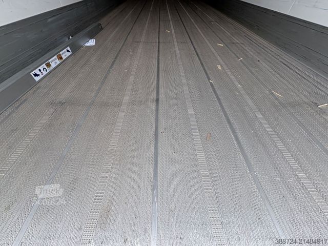 Chladírenský návěs SCHMITZ CARGOBULL SCBS3B*Alufelgen*Lift*Doppelstock*Palettenkasten