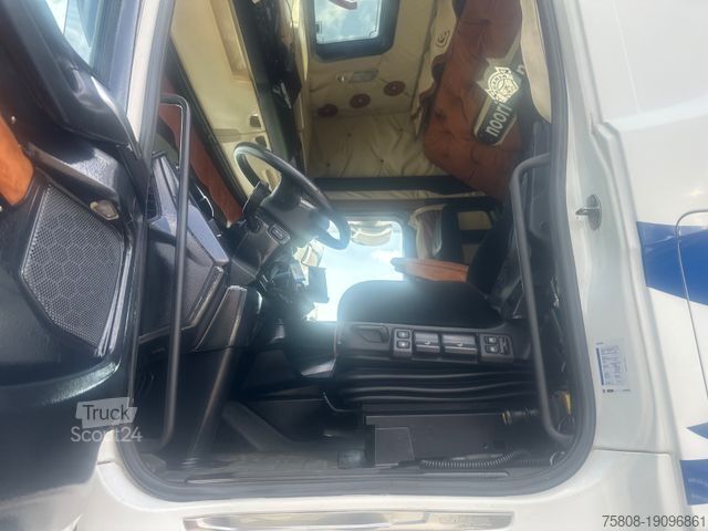 Стандартний тягач SCANIA S650 V8 Retarder Nebenantrieb Hydraulik