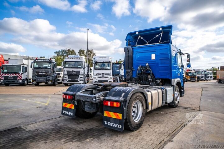 Standaard-SZM VOLVO FMX 420+KIPHYDR.