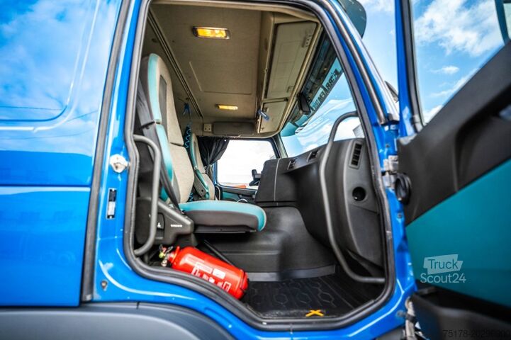 Standaard-SZM VOLVO FMX 420+KIPHYDR.