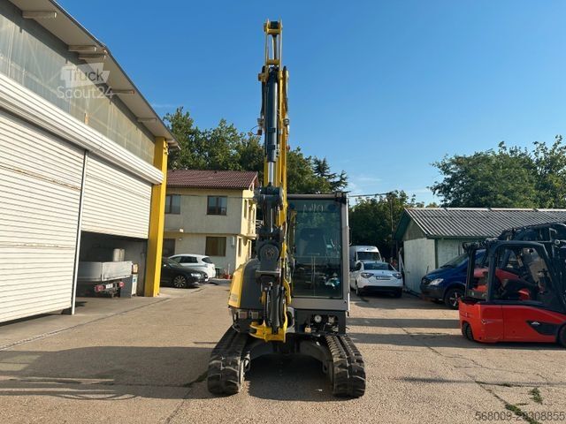 Excavadora móvil NEUSON 42