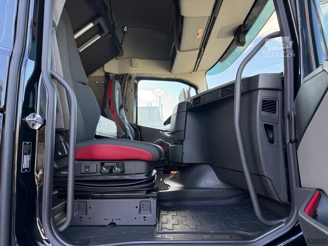 Užitkové vozidlo Volvo FH  460 MEGA LowDeck VEB+ 2Tanks 2Liegen TÜV9 26