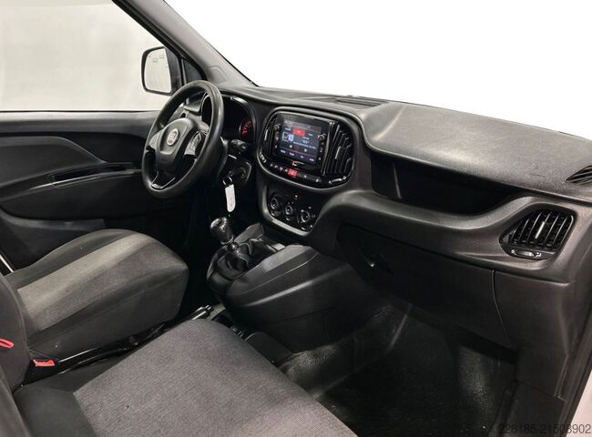 Furgoneta FIAT Doblo Cargo 2019 - Doblo cargo 1.6 mjt 90cv CH1 Lounge S&S
