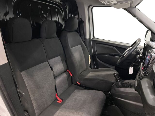 Furgoneta FIAT Doblo Cargo 2019 - Doblo cargo 1.6 mjt 90cv CH1 Lounge S&S