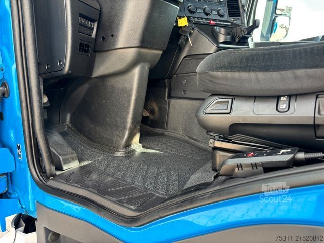 Ciężarówka z płaską platformą MERCEDES-BENZ Arocs 1830 I Atlas 120.2 Faltkran*Funk*UVV2026