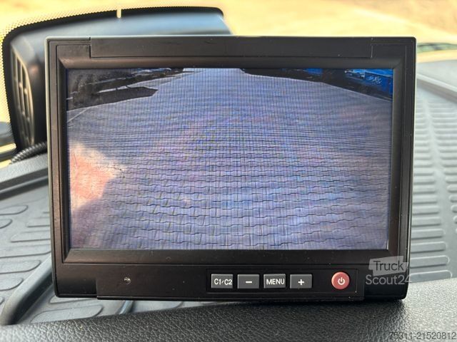 Ciężarówka z płaską platformą MERCEDES-BENZ Arocs 1830 I Atlas 120.2 Faltkran*Funk*UVV2026