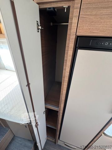 Polintegriran avtodom KNAUS L!VE TI 700 MEG Automatik/Markise/SAT/TV/NaviRFK