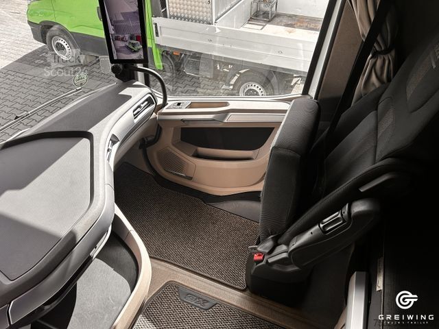 Standardní tahač DAF XG 480 FT Low Deck, Retarder, Standklima