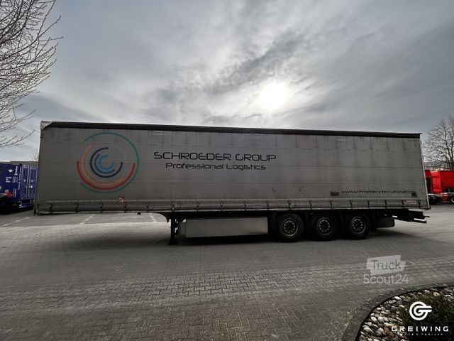 Auflieger mit Pritsche & Plane SCHMITZ CARGOBULL SCS 24/L - 13.62 E B Lift Getränke
