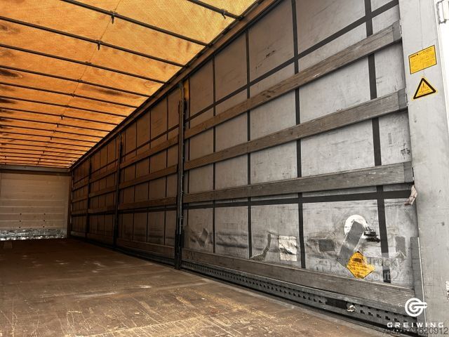 Auflieger mit Pritsche & Plane SCHMITZ CARGOBULL SCS 24/L - 13.62 E B Lift Getränke