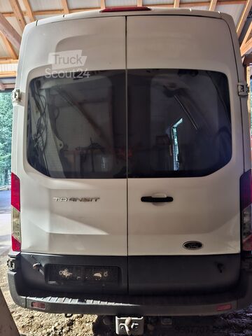 Umpikorja-auto Ford Transit 2.o dci