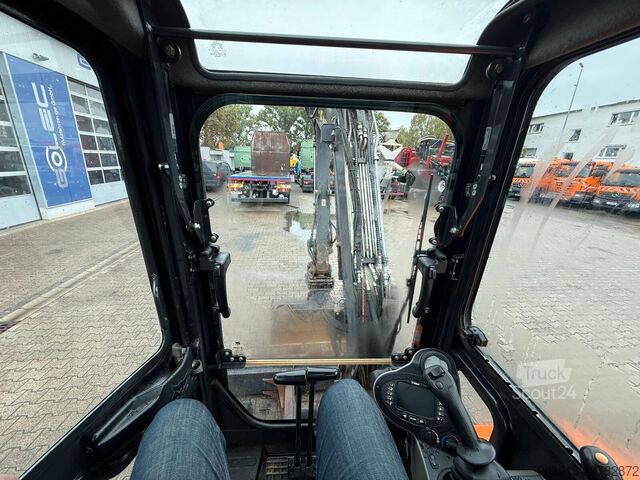 Ķēžu ekskavators BOBCAT E55 Tiltrotator / 5.100 h