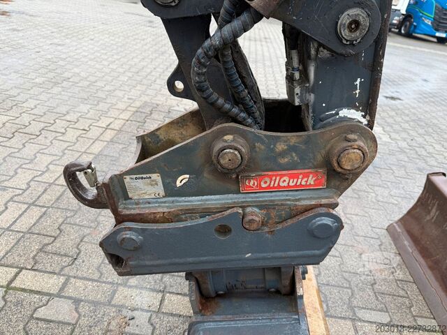 Ķēžu ekskavators BOBCAT E55 Tiltrotator / 5.100 h